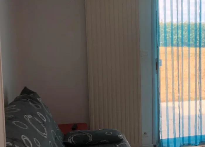 Cozy Cocoon Just A Stone's Throw From The Sea * Le Pouliguen